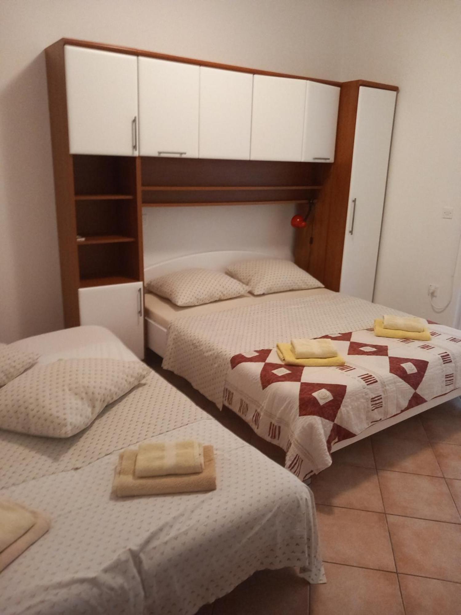 Palit Lovely Meta Apartments מראה חיצוני תמונה