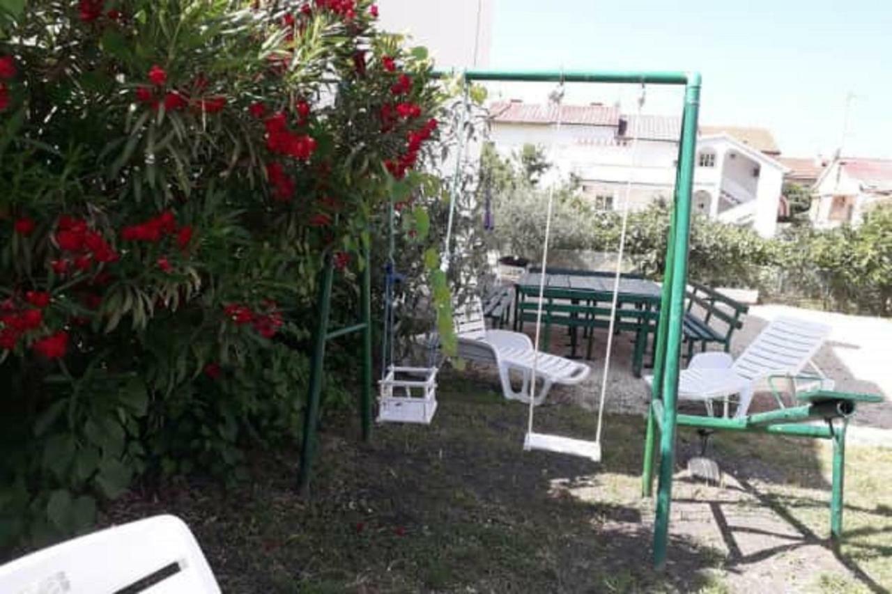 Palit Lovely Meta Apartments מראה חיצוני תמונה
